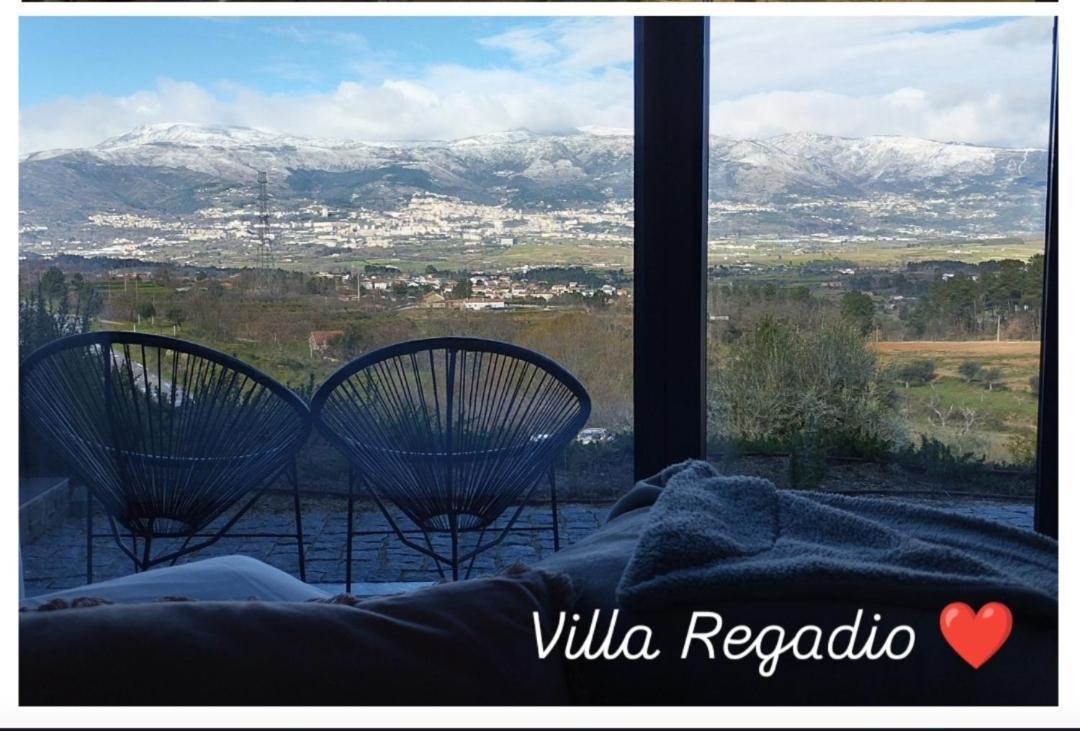 Villa Regadio Ковілян Екстер'єр фото